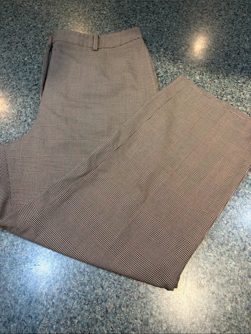 Eddie Bauer Classic Glen Plaid Dress Pants - Brown/Tan size 18